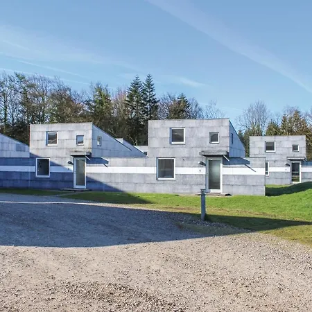 Apartmán Stunning In With Outdoor Swimming Pool Logumkloster